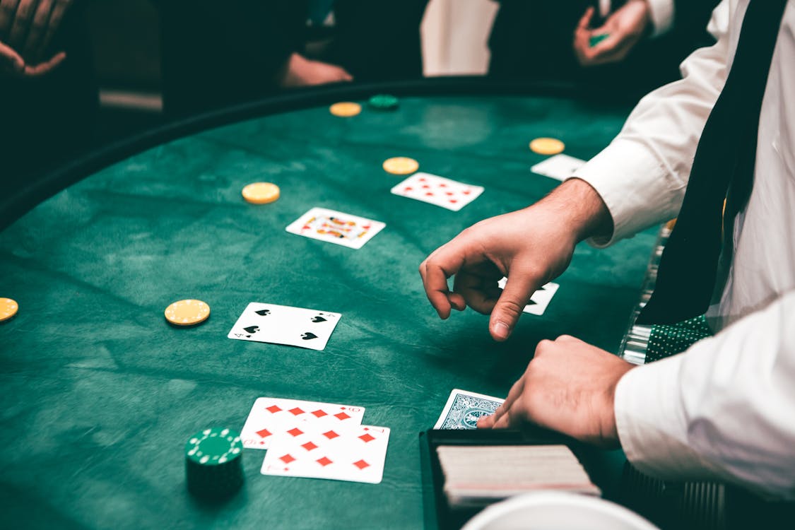 The Steps Behind Programming an Online Casino